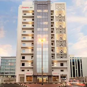 Hampton By Hilton Al Barsha *** דובאי